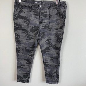 Ava Viv Camo Jegging Size 20W